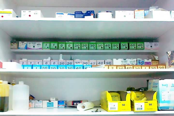 غرفة العمليات رفوف الخيوط الجراحية