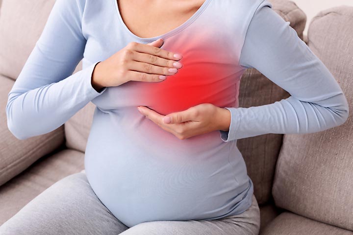مشاكل والم الثدي عند الحامل والمرضع